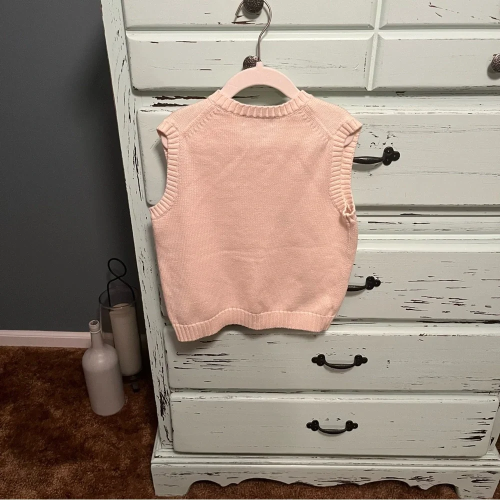 Polo Ralph Lauren Cream Sleeveless Sweater Vest. Boys size 7.